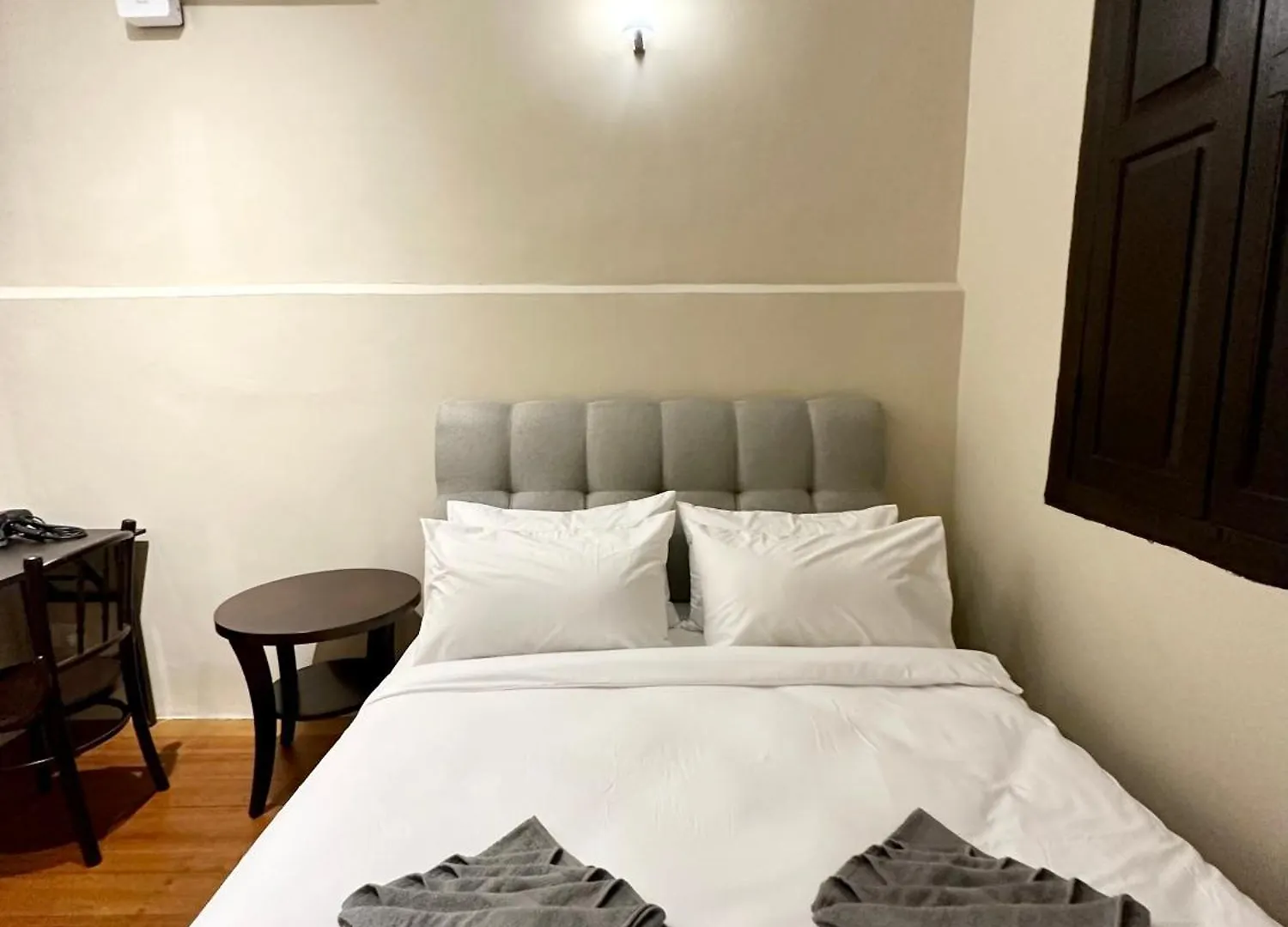 Madras Inn 58-1 George Town Guest house